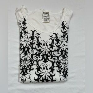 Vocal Woman T Shirt Sz LARGE  Short Sleeve U Neck White Black Bling Rhinestones